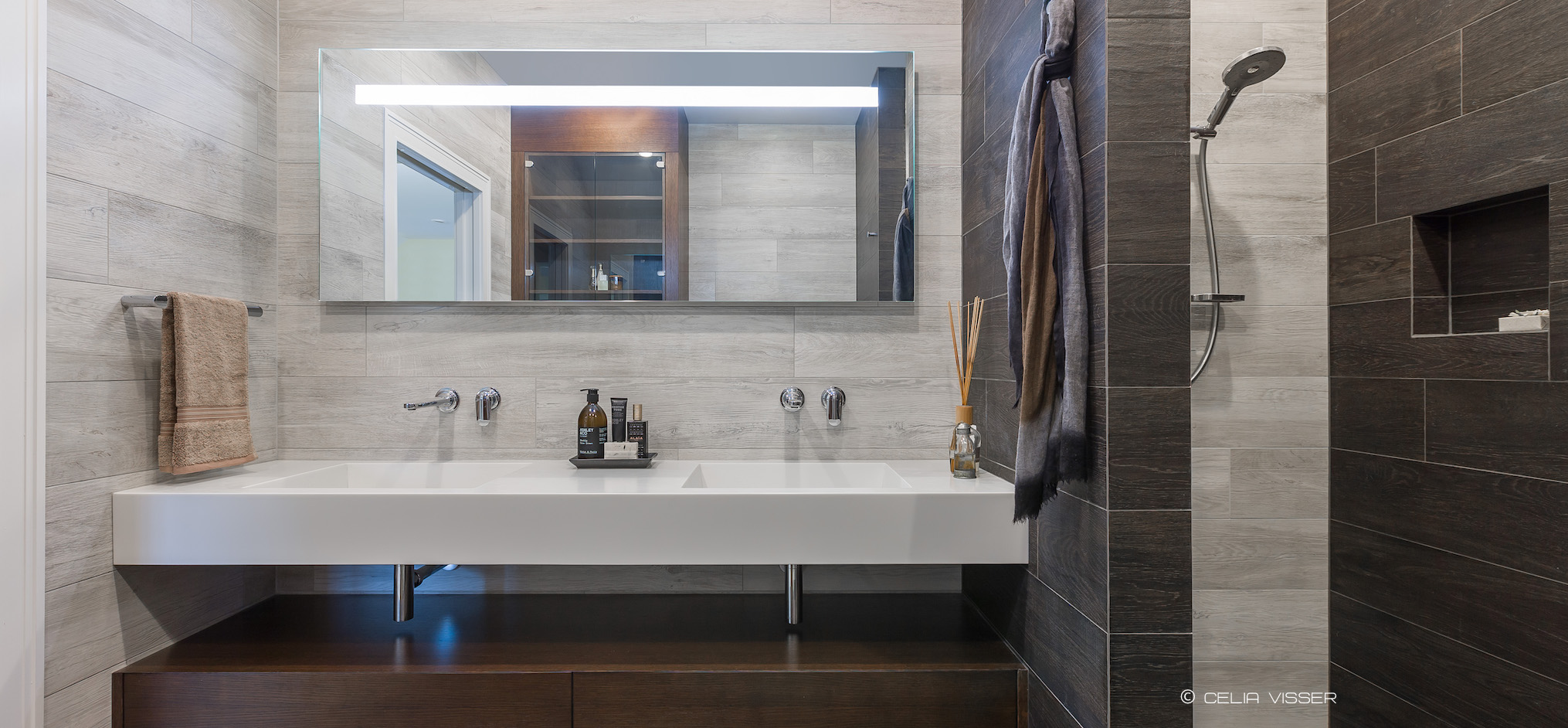 karaka ensuite vanity